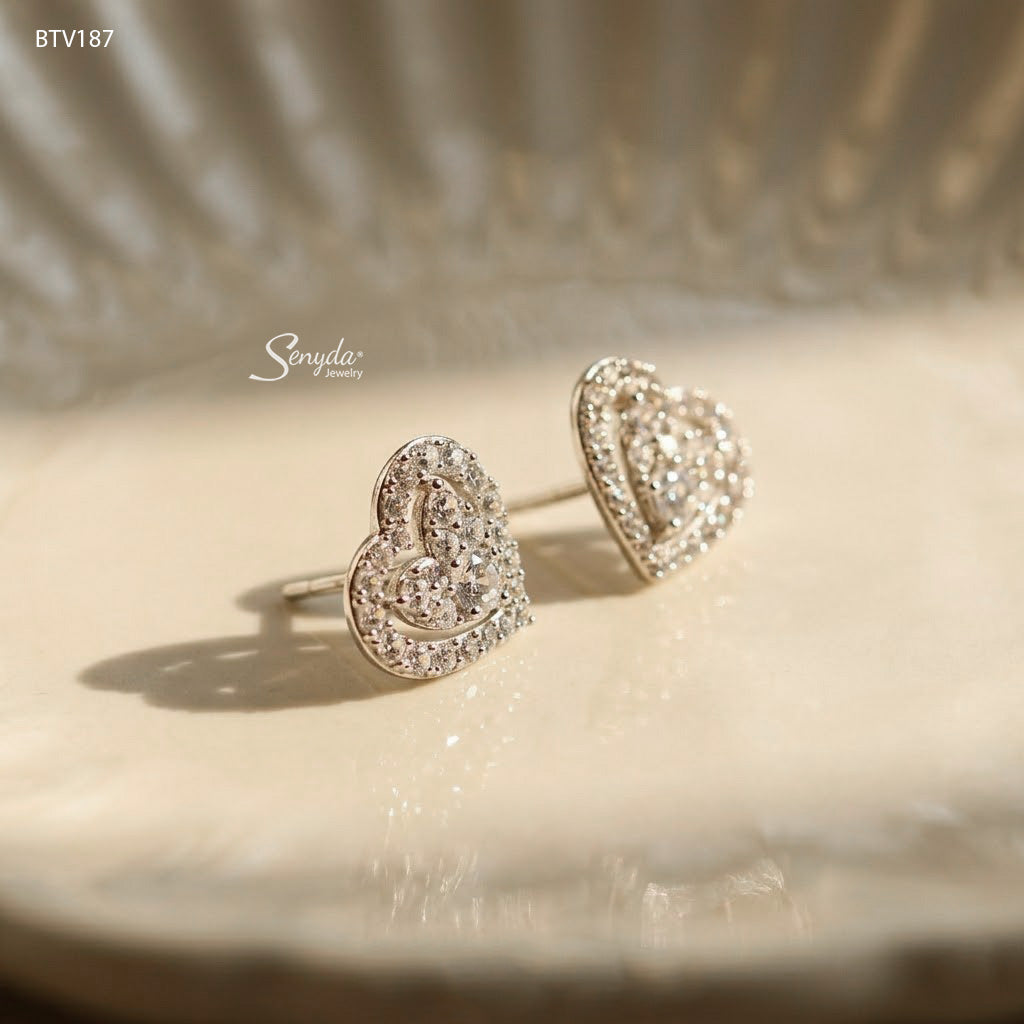 18K Solid Gold Pavé Heart Stud Earrings