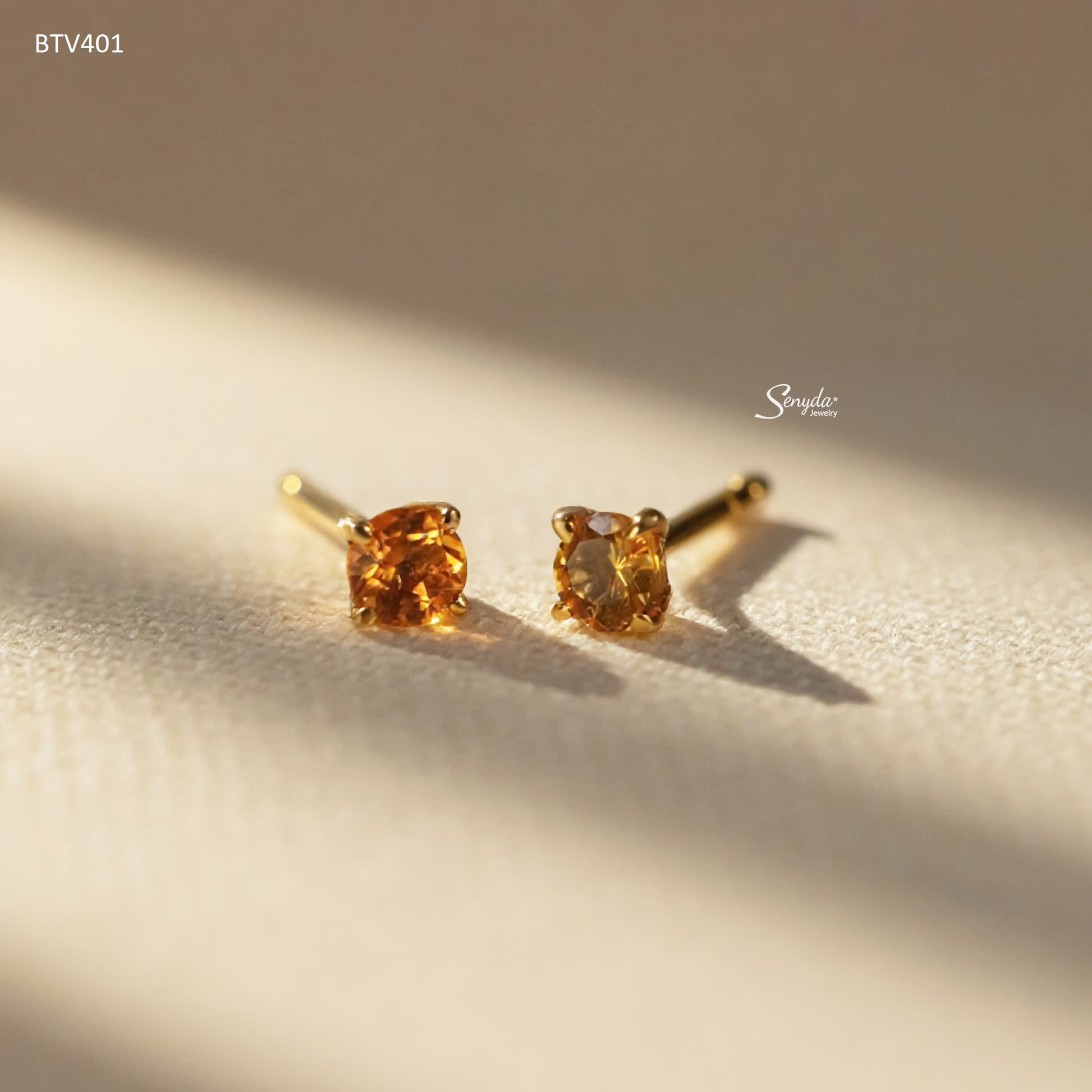 14K Solid Gold Round Cut Citrine 4-Prong Stud Earrings