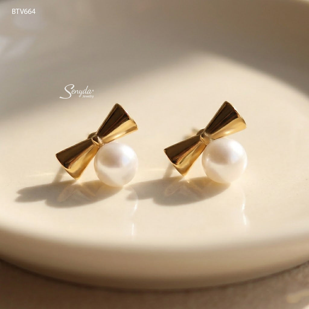 10K Solid Gold Round 4.5mm Freshwater Pearl Bow Stud Earrings