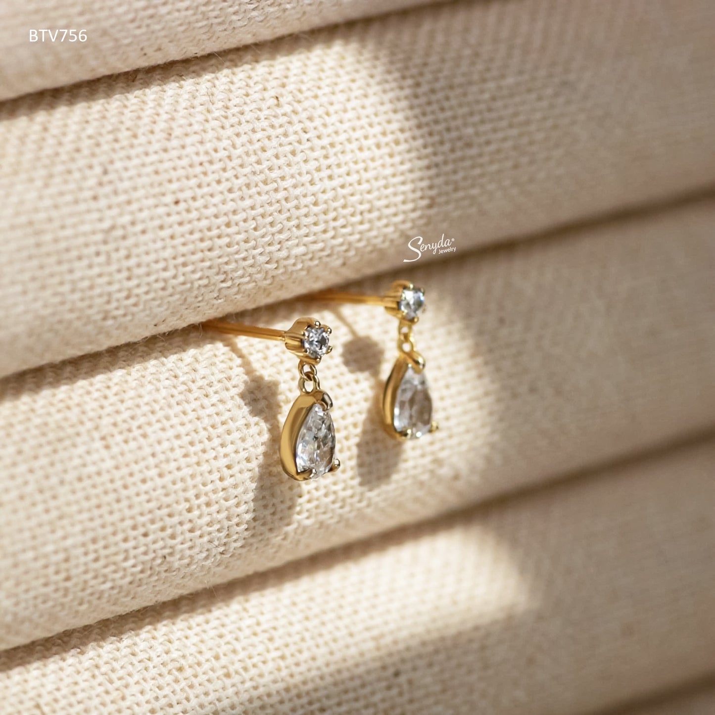 10K Solid Gold Cubic Zirconia Teardrop Stud Earrings