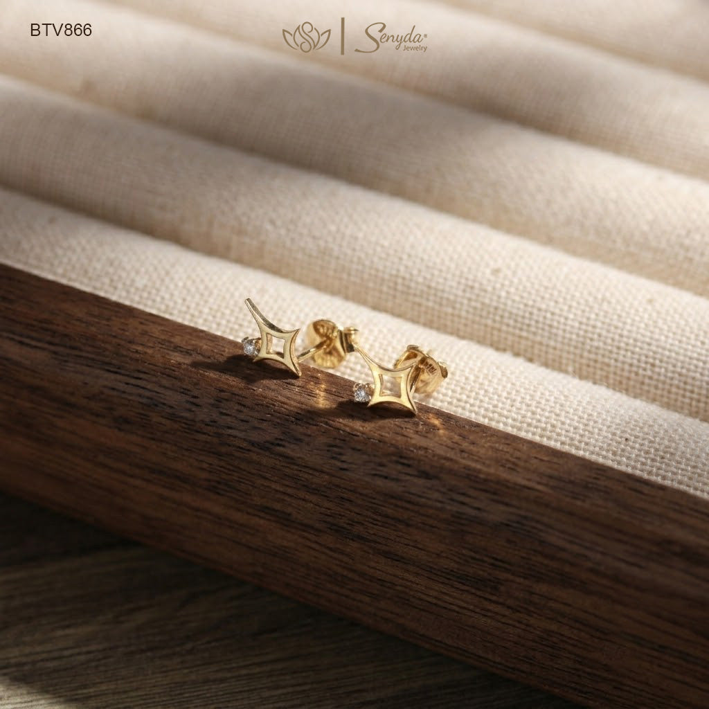 10K Solid Gold Minimalist Celestial North Star Cutout Stud Earrings