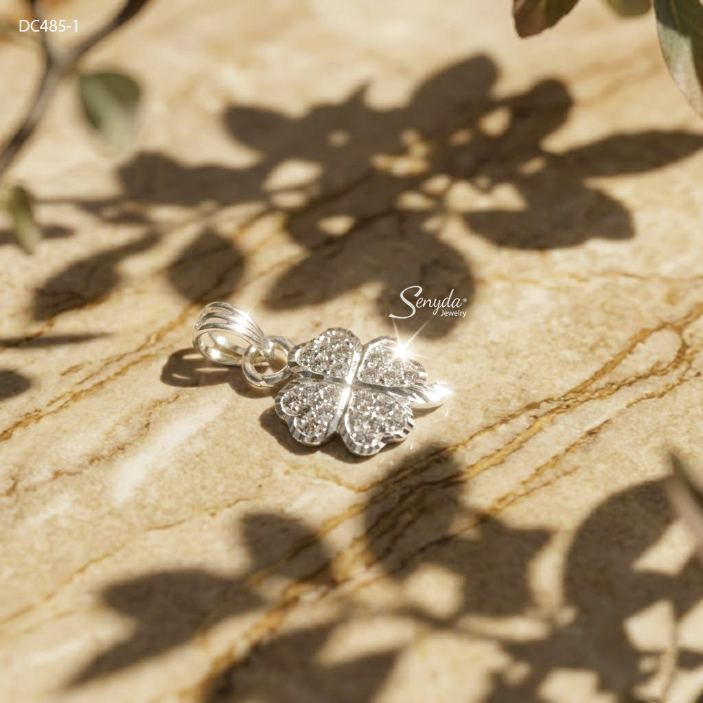 Sterling Silver 925 Pavé Four-Leaf Clover Necklace