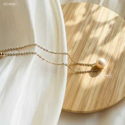 10K Solid Gold Single Freshwater Pearl In Dainty Chain Necklace With Bead