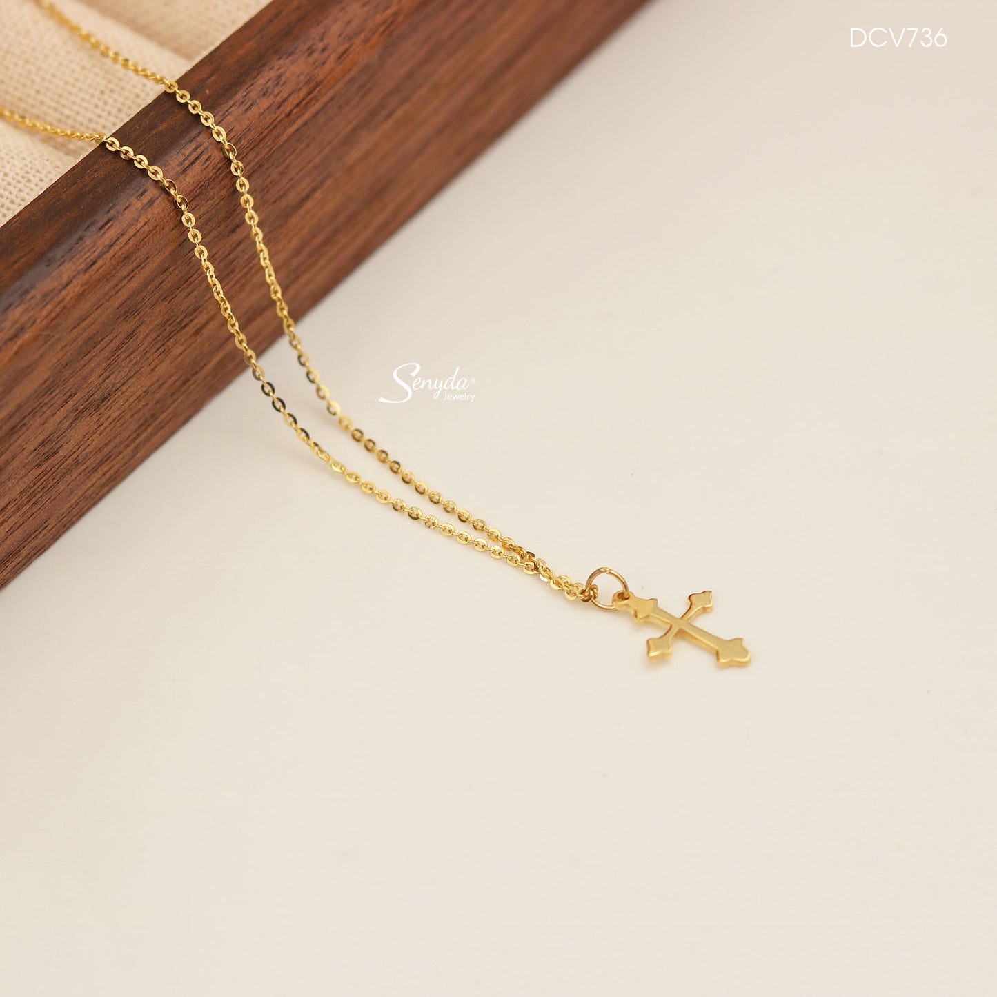 Unisex Cross Pendant Necklace