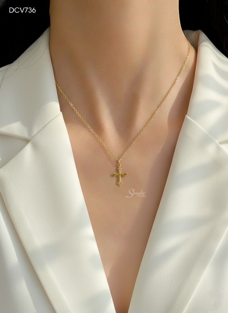Unisex Cross Pendant Necklace