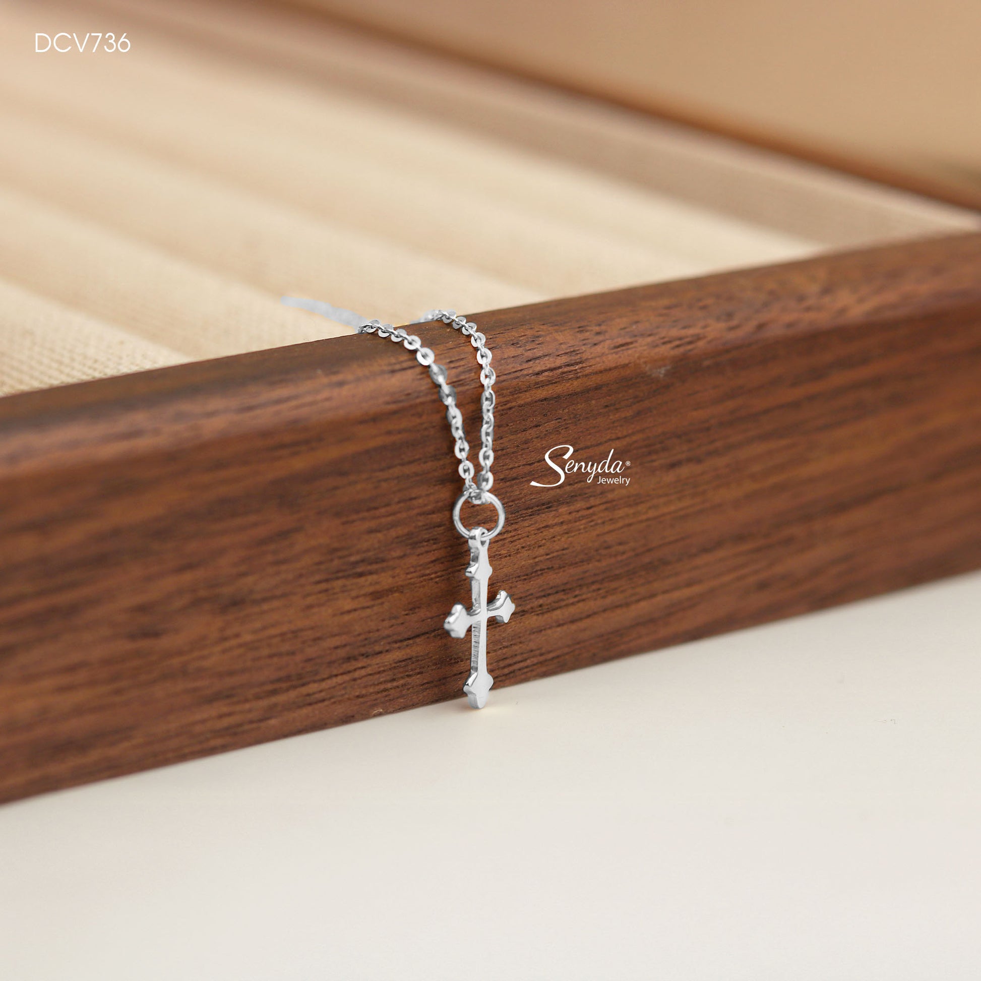 Unisex Cross Pendant Necklace