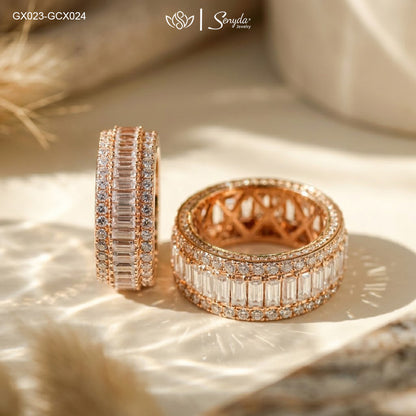 True Love Knot Gold Wedding Ring Set
