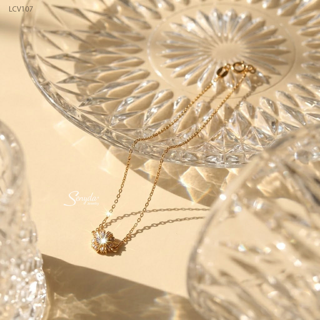 10K Solid Gold Sparkling Cubic Zirconia Daisy Anklet