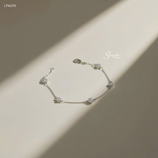 14K Solid Gold Pavé 4-Petal Flower Bracelet