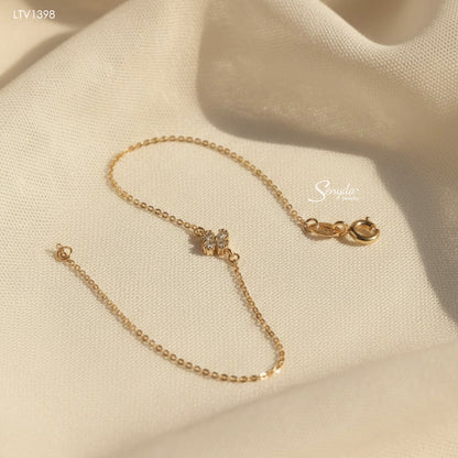 10K Solid Gold Four-Leaf Pavé Flower Bracelet