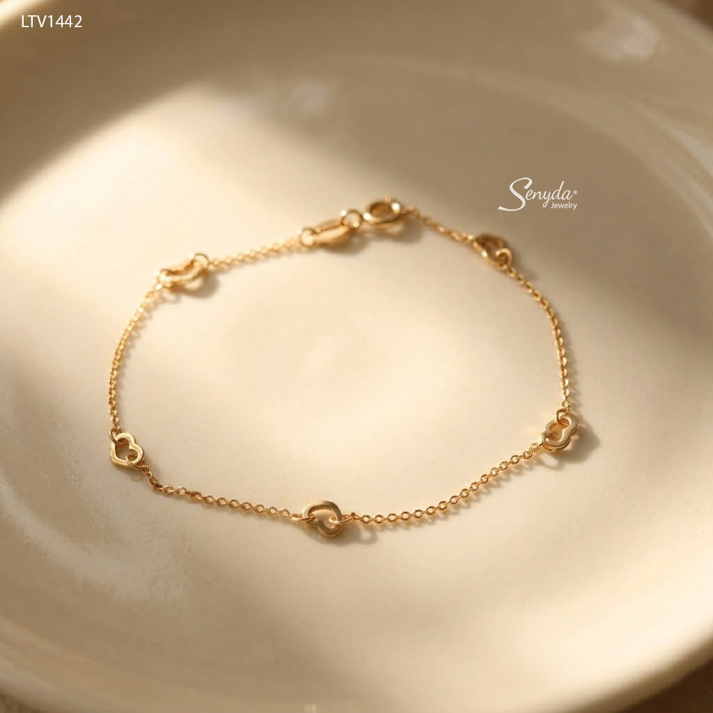 10K Solid Gold Cutout Heart Station Bracelet