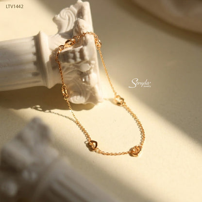 10K Solid Gold Cutout Heart Station Bracelet