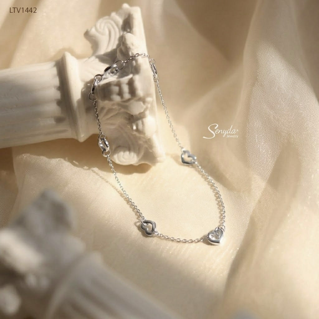 10K Solid Gold Cutout Heart Station Bracelet