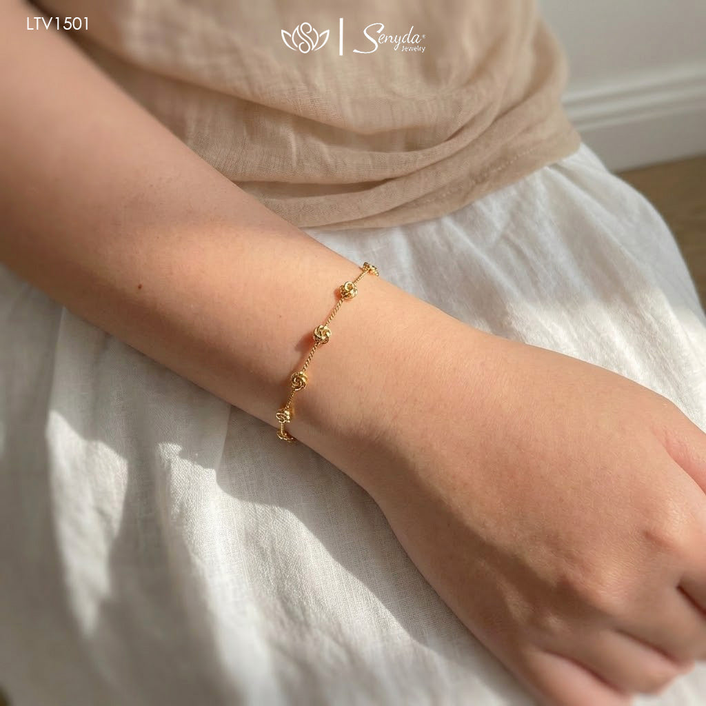 10K Solid Gold Rose Station Chain Bracelet