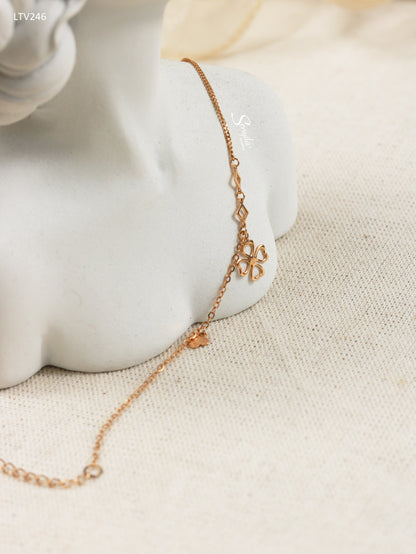 18K Solid Gold Four-Leaf Clover Charm Bracelet