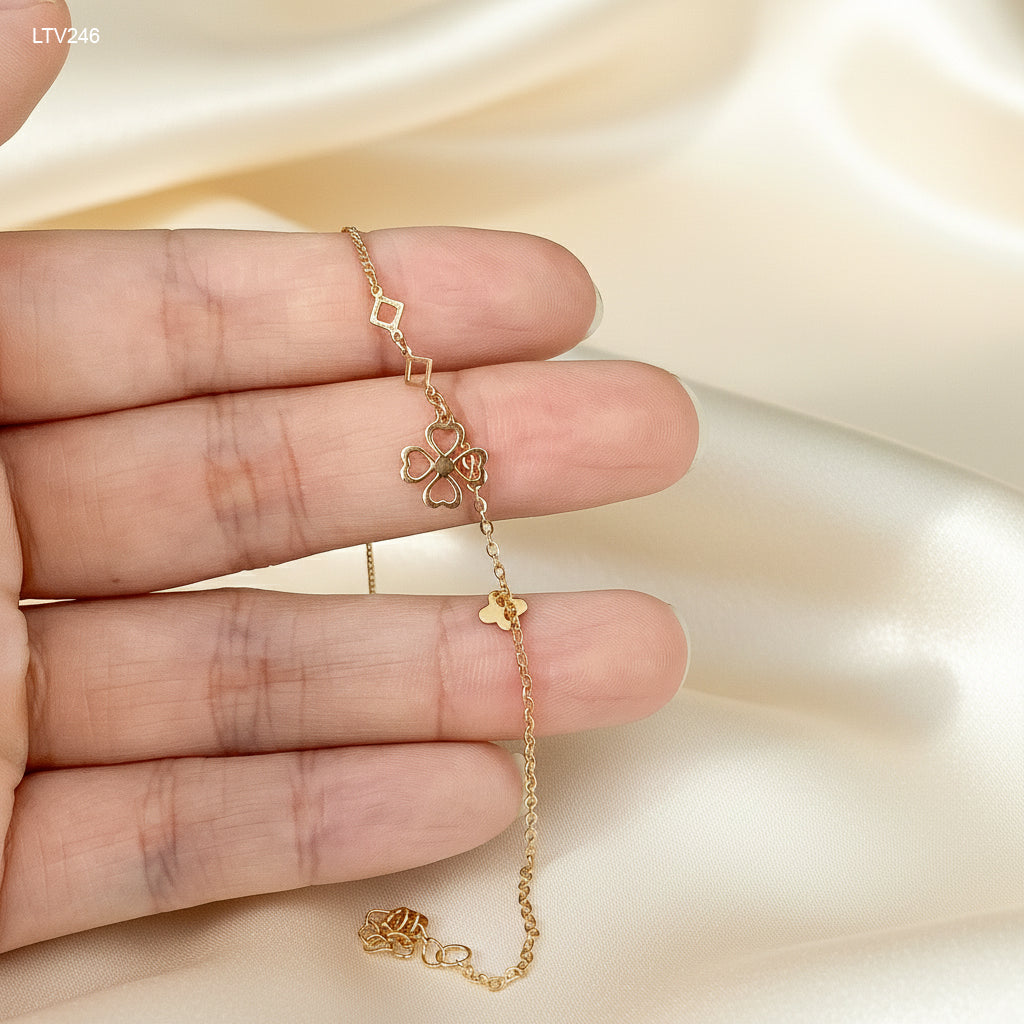 18K Solid Gold Four-Leaf Clover Charm Bracelet