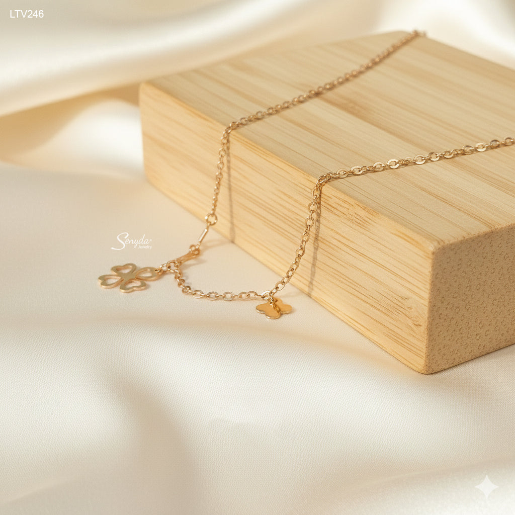 18K Solid Gold Four-Leaf Clover Charm Bracelet