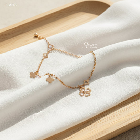 18K Solid Gold Four-Leaf Clover Charm Bracelet