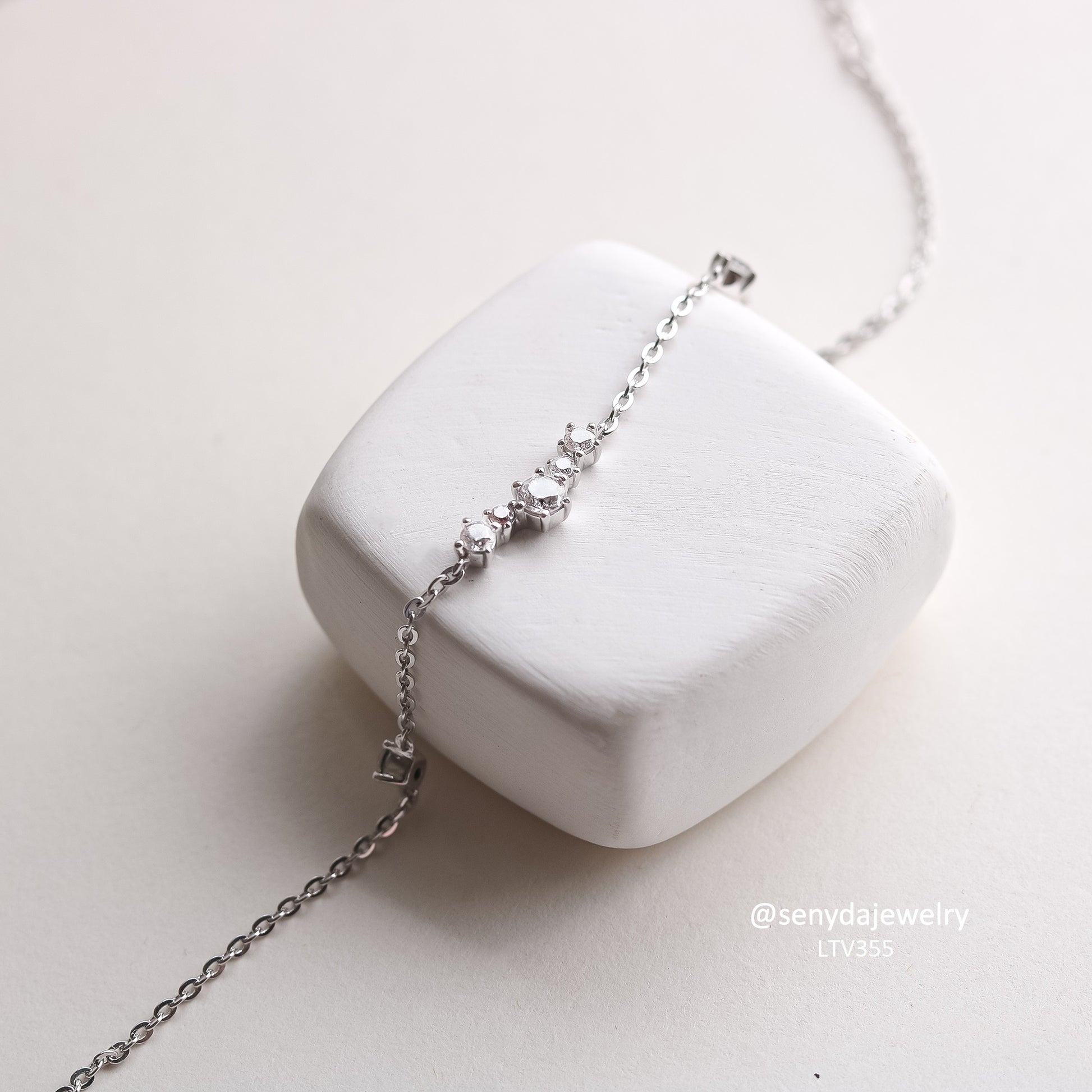 10K Solid Gold 3-Stone CZ Bracelet For Women