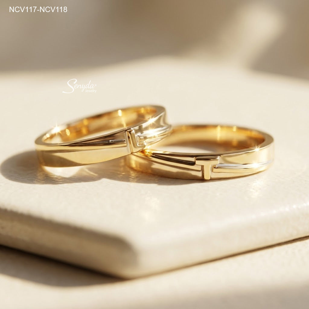 Personalized Engraved Embossed Initials Wedding Ring Set In Yellow Gold