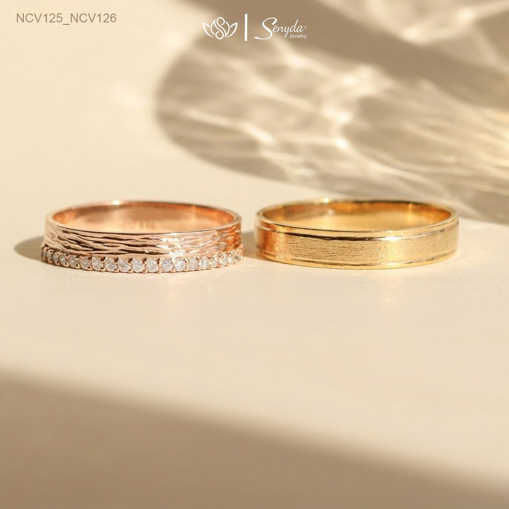 Luminous Love Gold Wedding Ring Set