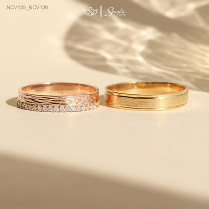Luminous Love Gold Wedding Ring Set