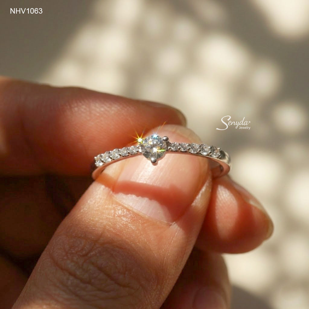 10K Solid Gold 3-Prong Solitaire CZ Ring