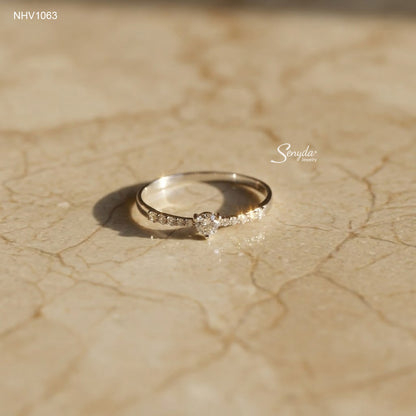 10K Solid Gold 3-Prong Solitaire CZ Ring