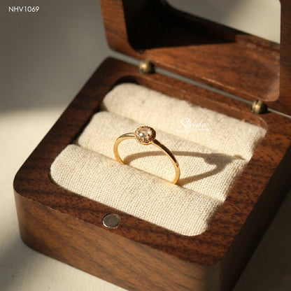 10K Solid Gold Round Sapphire Halo Ring