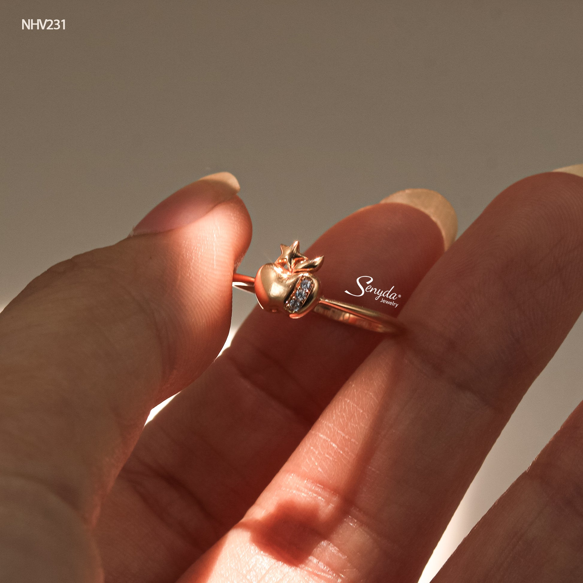 18K Solid Gold Special Ring - "THE APPLE" RING