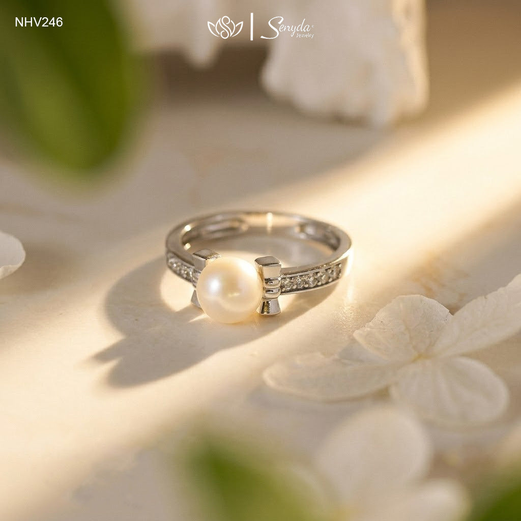 10K Solid Gold Oval - Shaped Brilliant Cut Sapphire Square Halo Ring