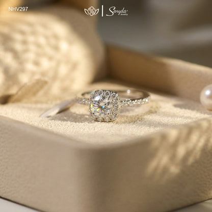 18K Solid Gold Cubic Zirconia Square Halo Ring