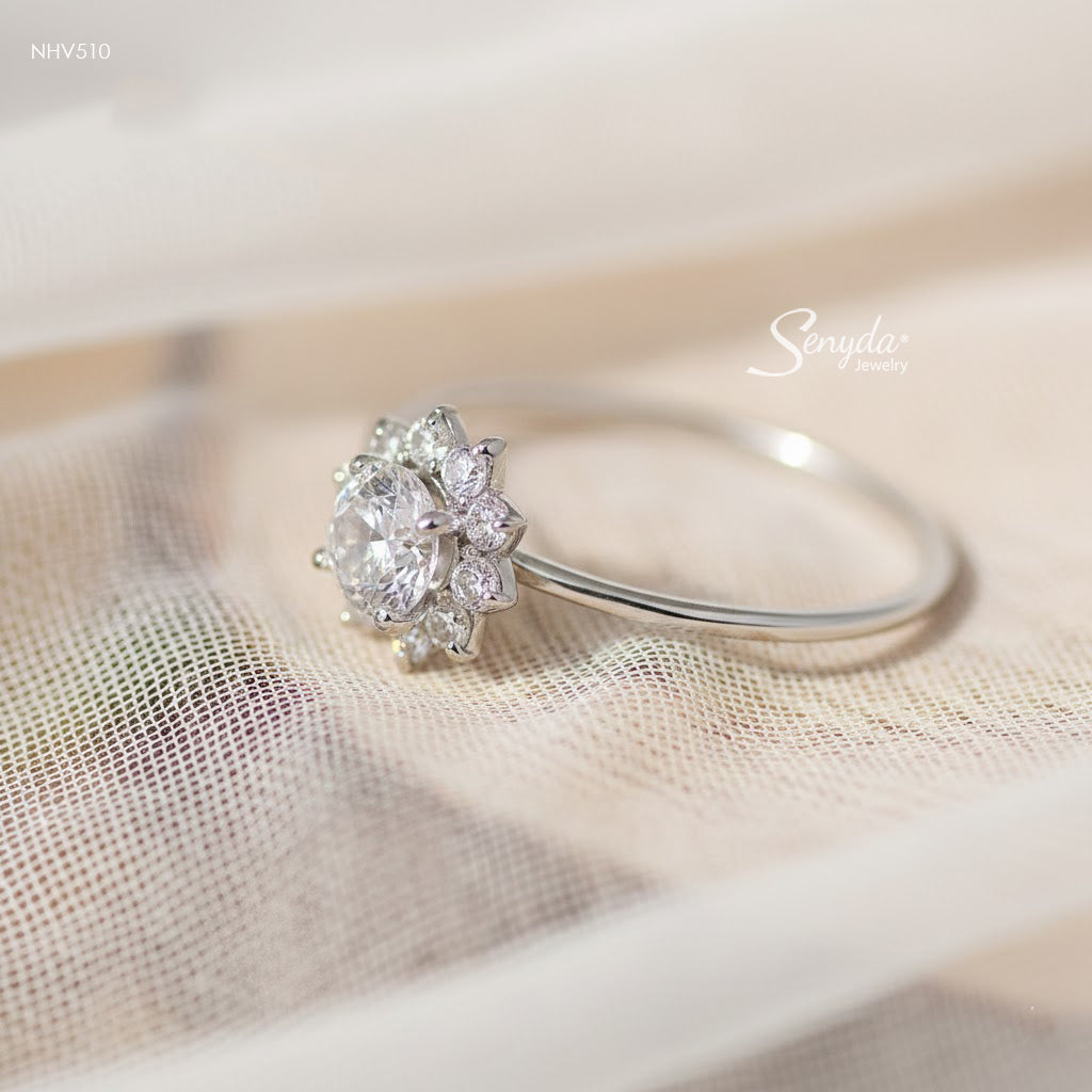 18K Solid Gold Classic Ring - CAMELLIA RING