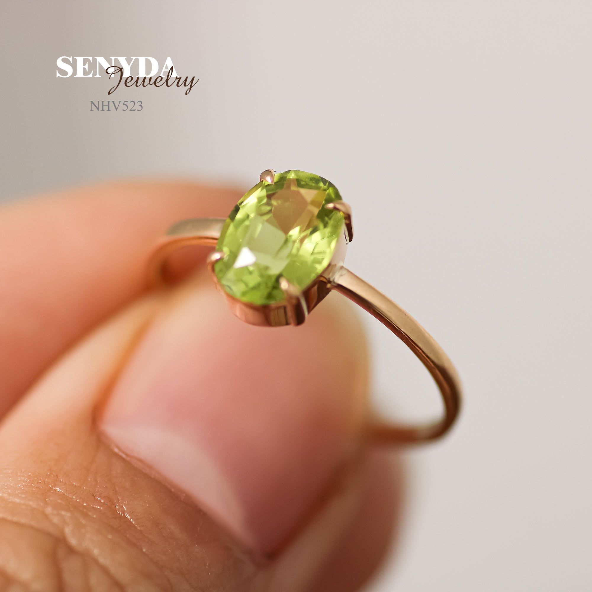 Senyda 16K 纯金椭圆形明亮式切割天然橄榄石戒指