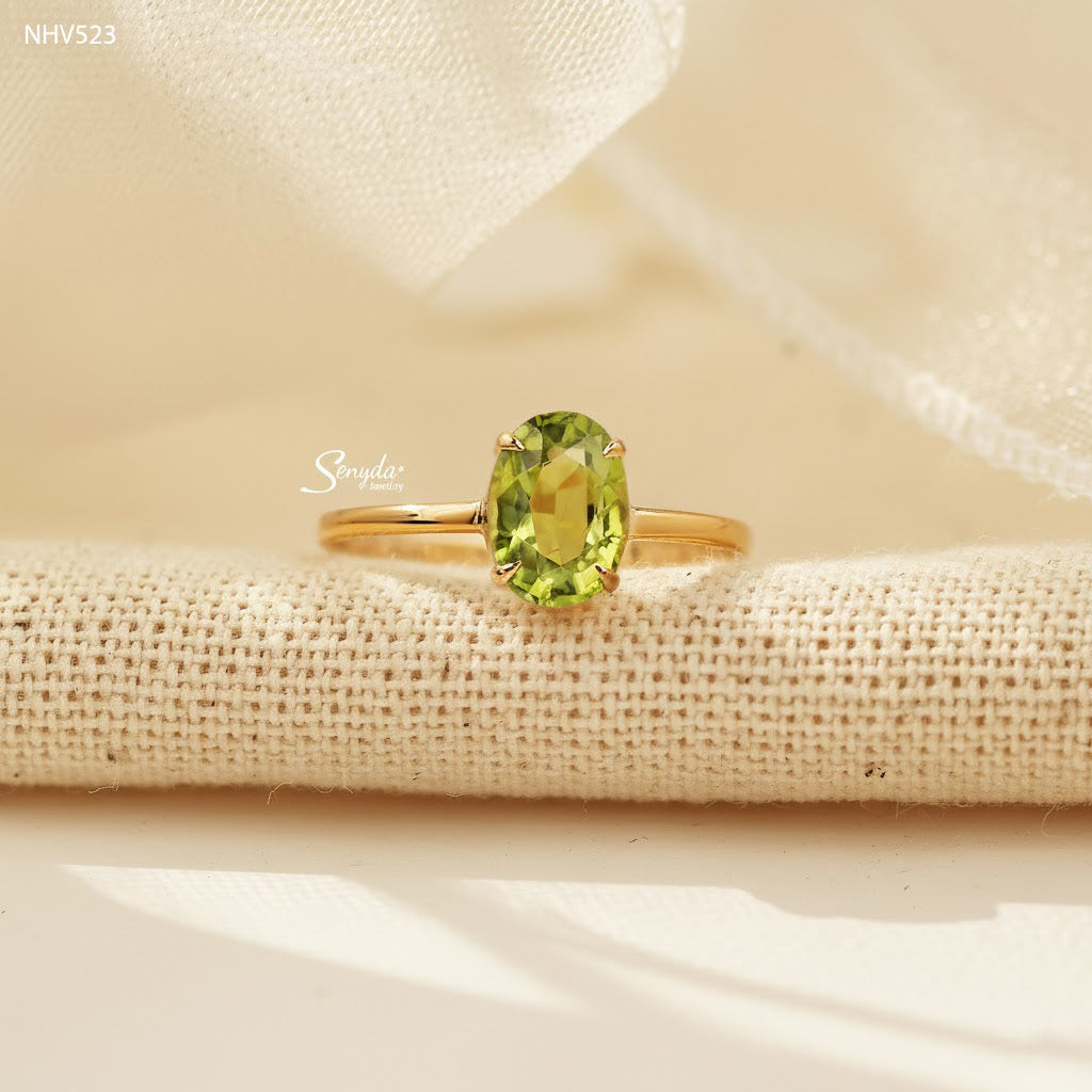 16K Solid Gold Oval - Shaped Brilliant Cut Natural Peridot Ring