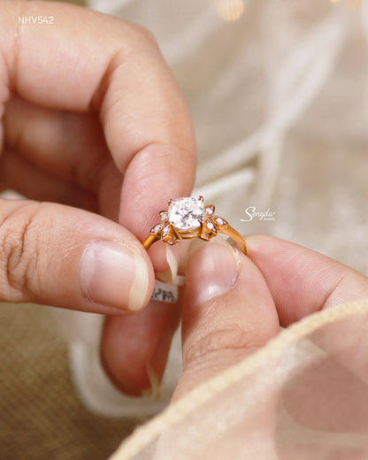 14K Solid Gold Leaf Vintage Ring