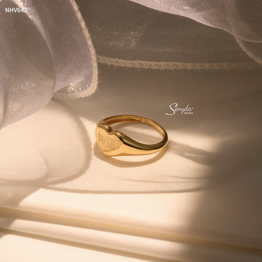 Personalized Engraved Heart Signet Ring