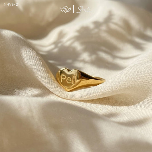 Personalized Engraved Heart Signet Ring