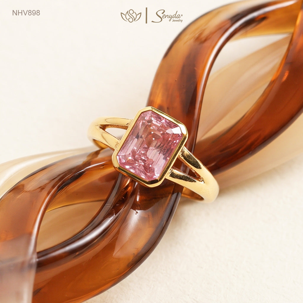 10K Solid Gold Rectangular CZ Stone Bezel-Set Ring