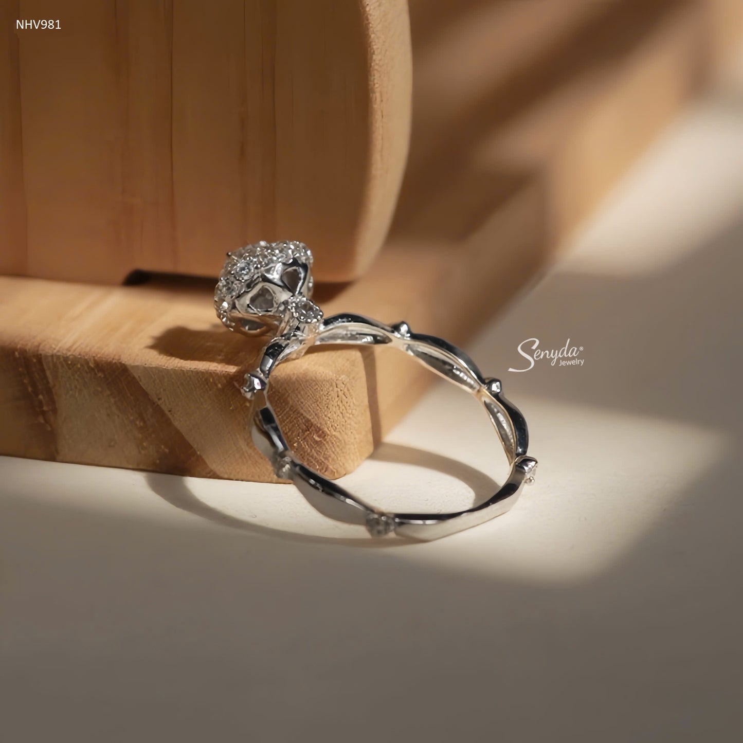 10K Solid White Gold CZ Bud Round-Set Engagement Ring