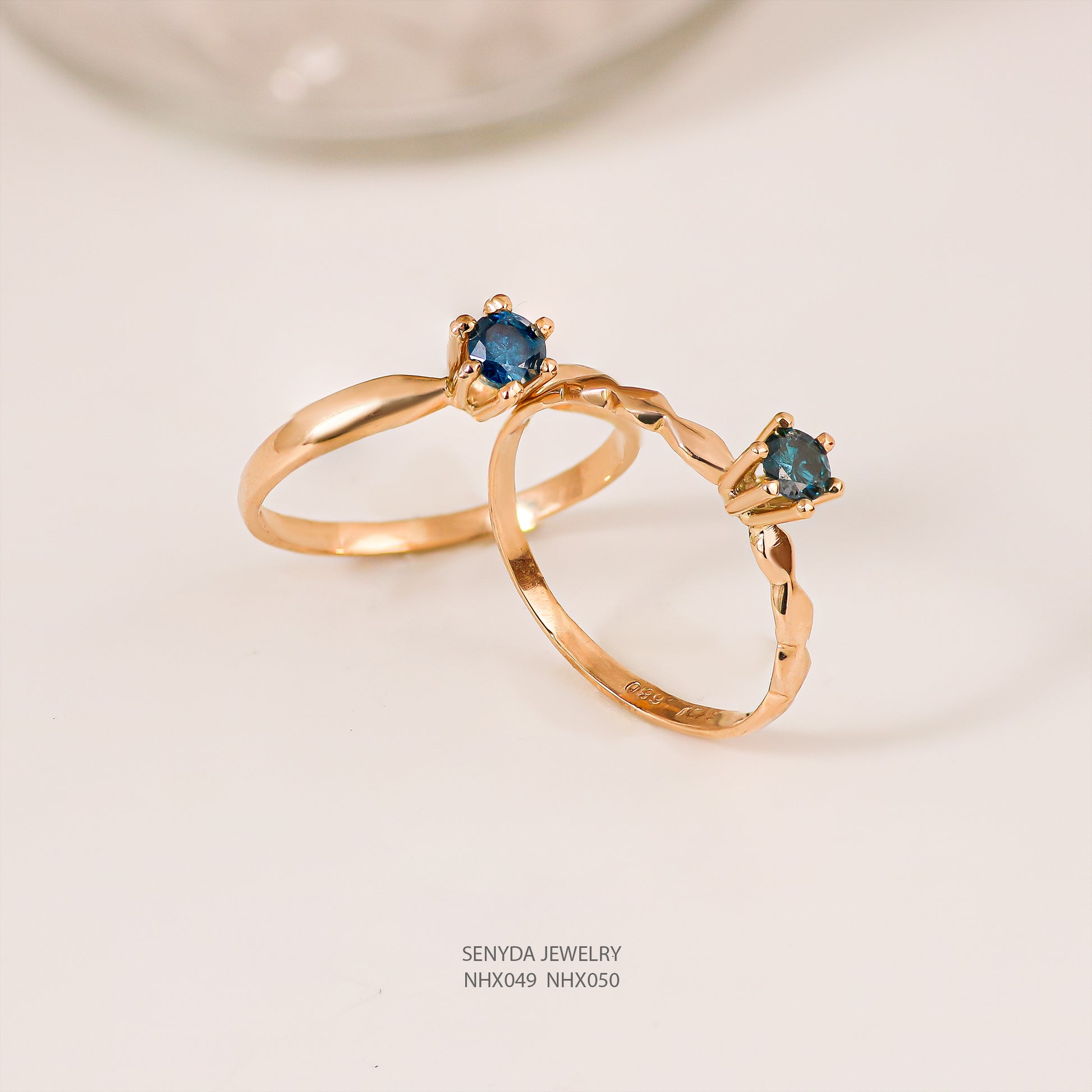 16K Solid Gold Dark Blue Diamond Ring
