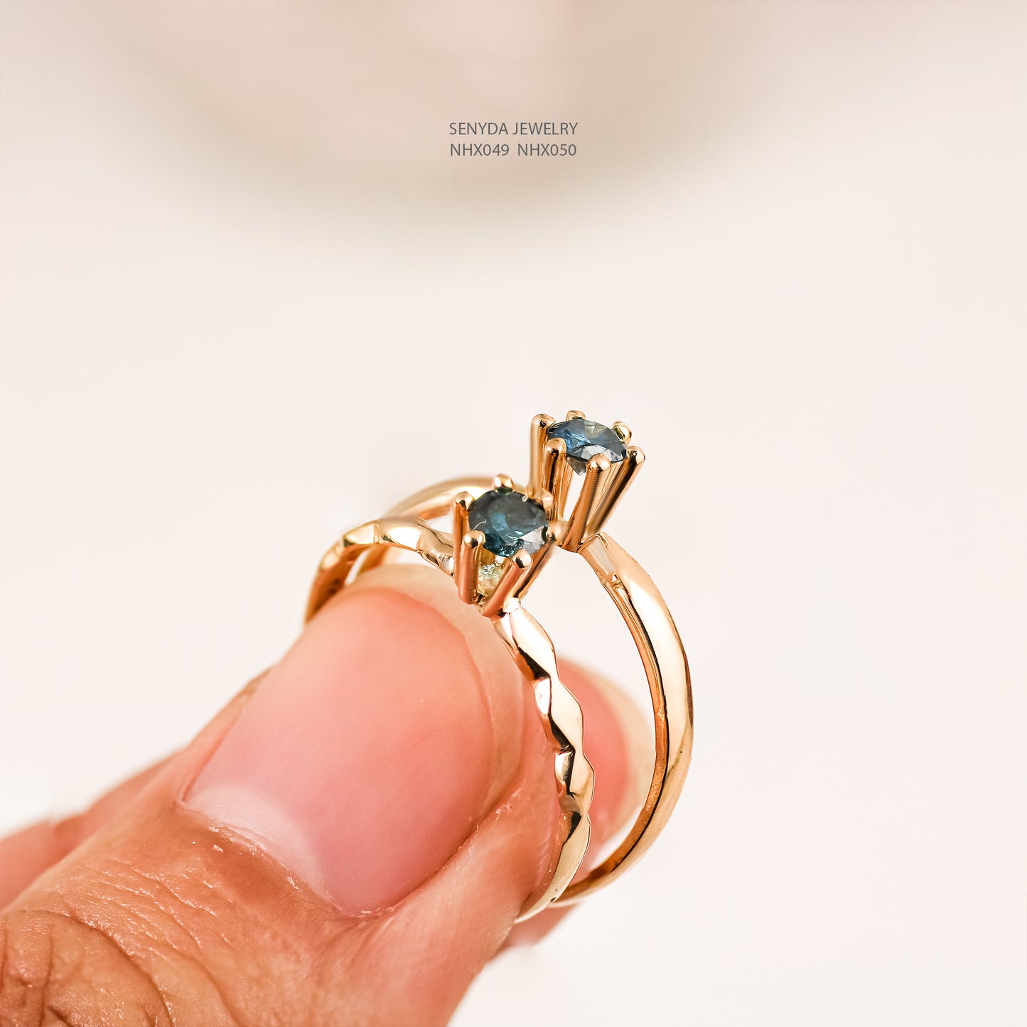 16K Solid Gold Dark Blue Diamond Ring
