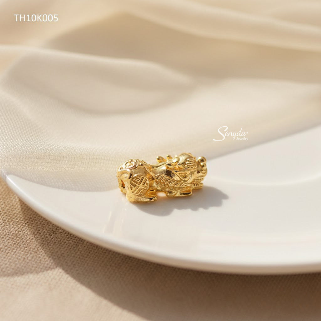 10K Solid Gold Medium Pixiu Charm