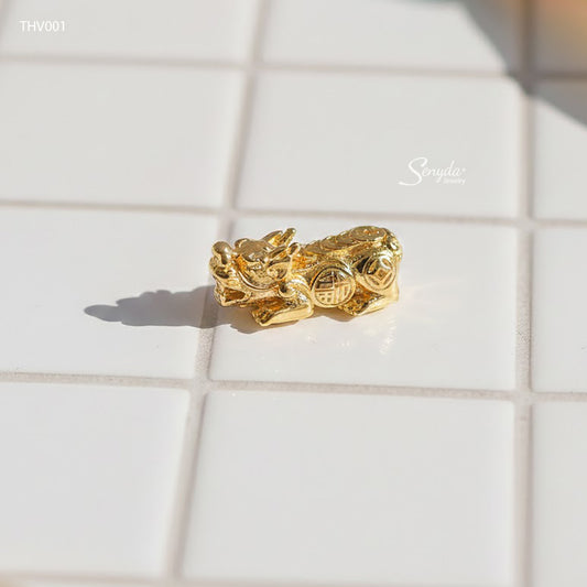 10K Solid Gold Small Pixiu Charm